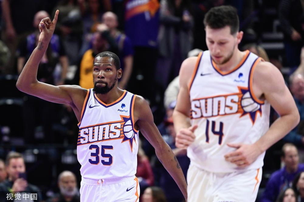 三大焦点背 三大焦点背