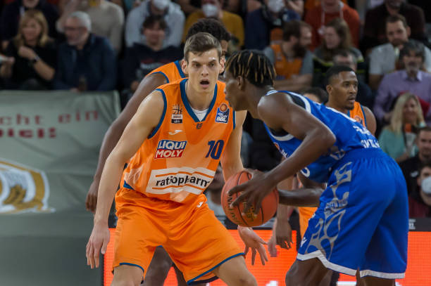 到了巨大压 到了巨大压