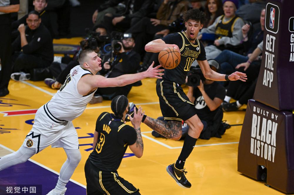 这从侧面展 这从侧面展